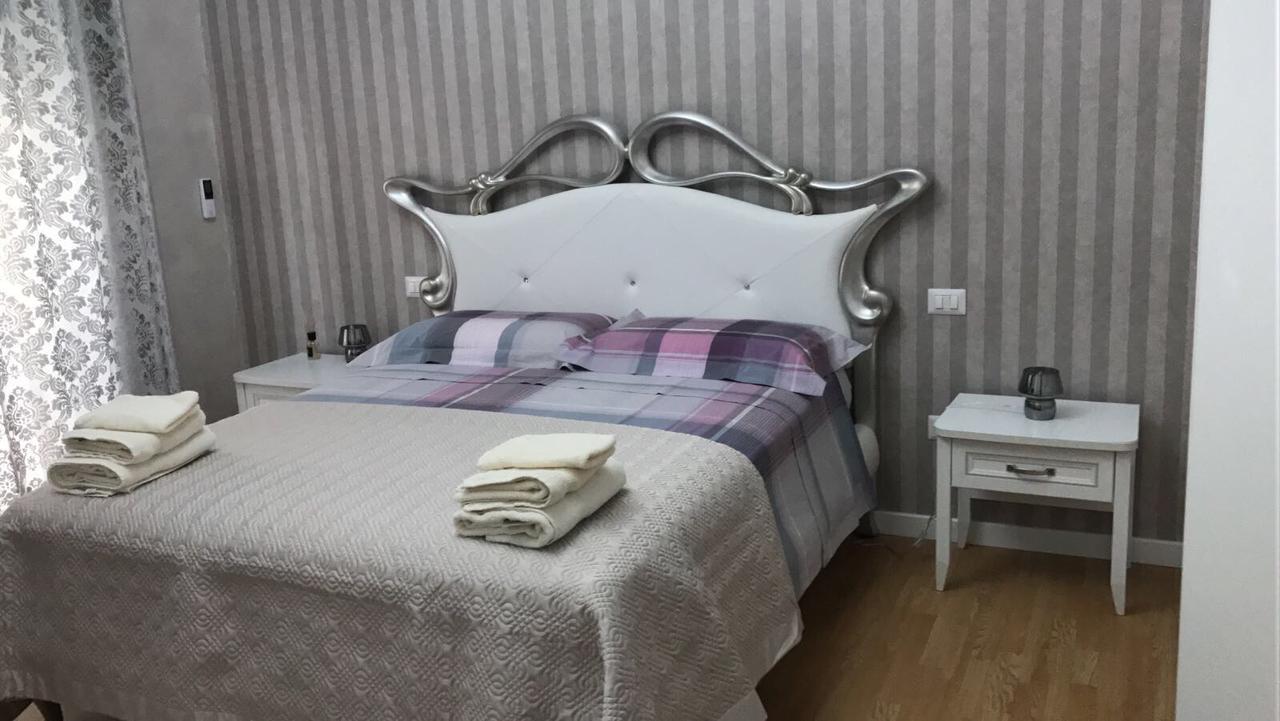 Donna Margharet Bed & Breakfast Crotone Bagian luar foto