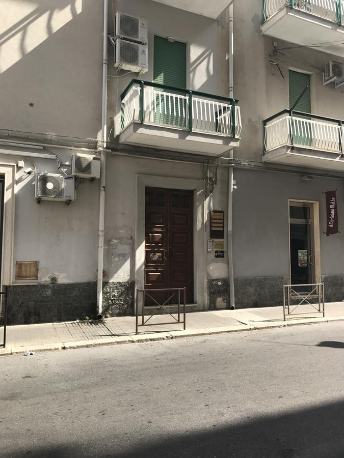 Donna Margharet Bed & Breakfast Crotone Bagian luar foto